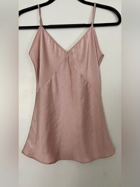 Aritzia Top